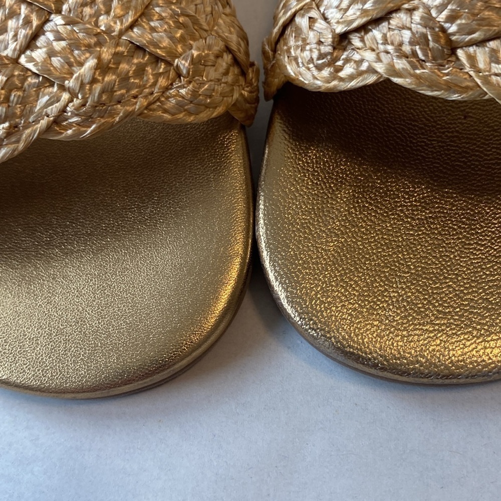 Aquatalia Sandals - Picture 6 of 9